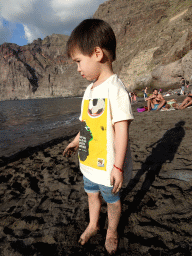 Max at the Playa de los Gigantes beach