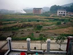 loudi_1_035 - 234 kb - 1024x768 - View from the roof of Miaomiao`s grandparents` house View from the roof of Miaomiao`s grandparents` house