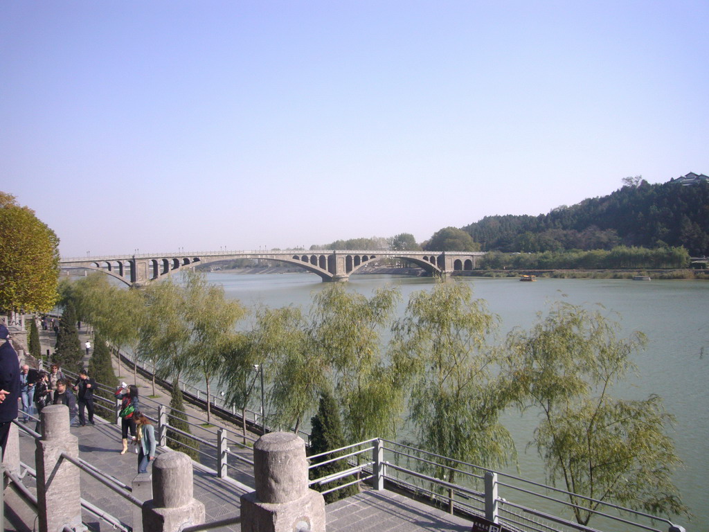 Bridge over the Yi River, viewed from the west side of the Longmen Grottoes