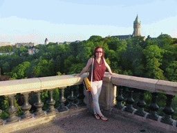 Miaomiao at the Place de la Constitution square, with a view on the Building of the European Coal and Steel Community and the Vallée de la Pétrusse valley