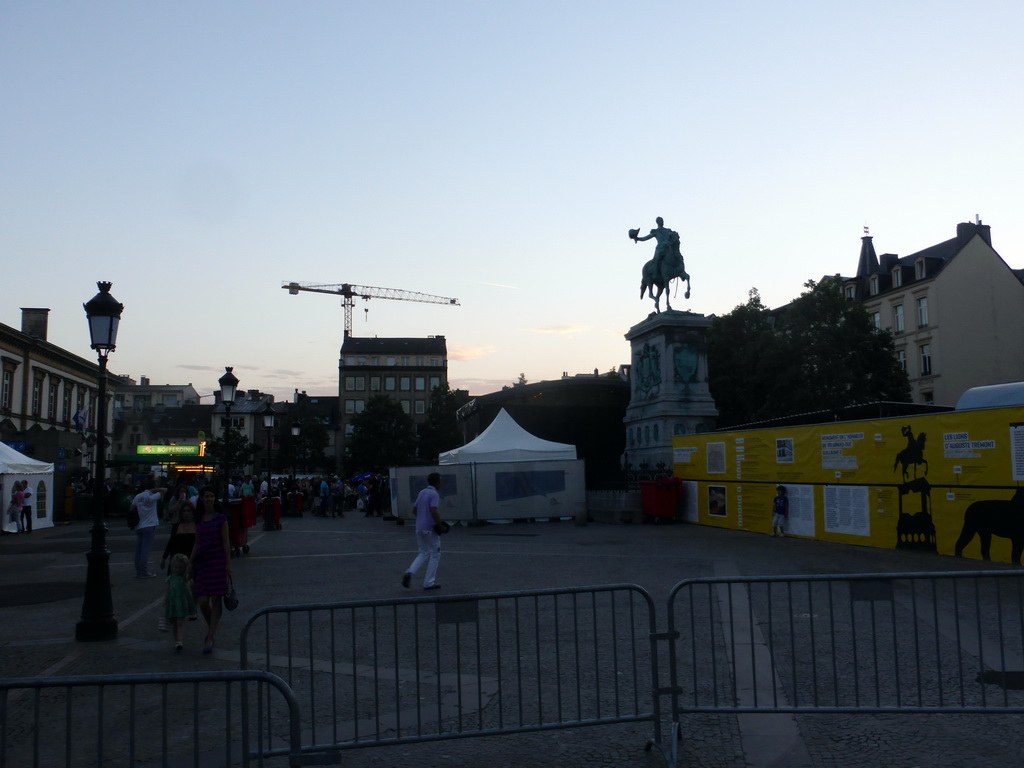 The Place Guillaume II square with the statue of King William II of the Netherlands