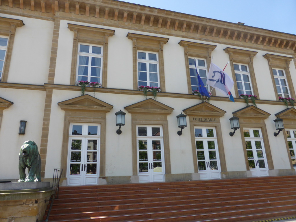 Front of the City Hall at the Place Guillaume II square