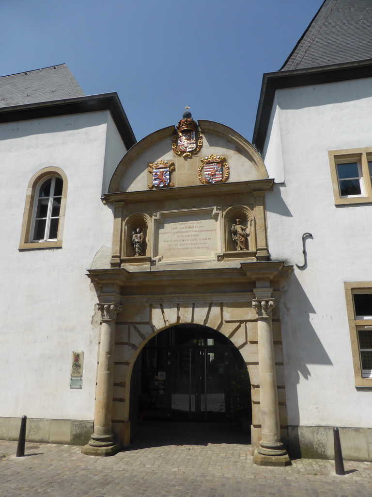 Entrance gate of the National Museum of Natural History at the Rue Münster street