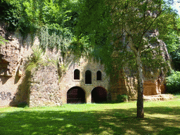 Caves at the Bisserweg street