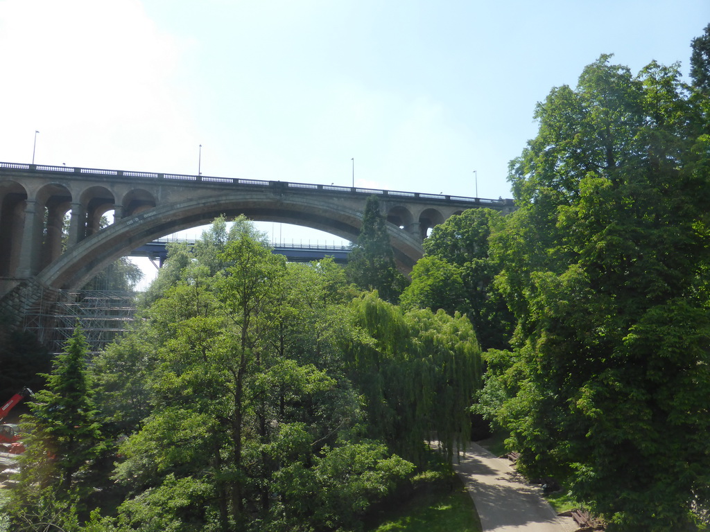The Pont Adolphe bridge and the Pont Bleu bridge over the Vallée de la Pétrusse valley, viewed from the staircase to the Casemates de la Pétrusse