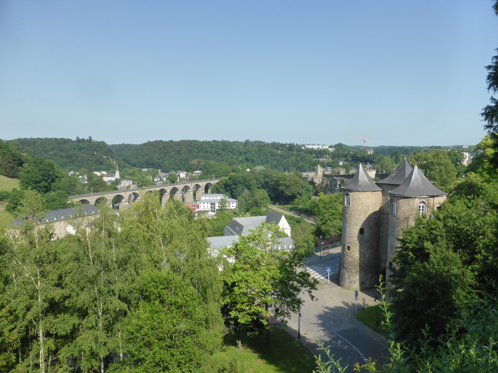 The Three Towers and the railway bridge, viewed from the Rue du Nord street