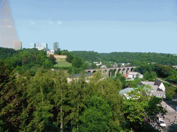 The railway bridge and the Kirchberg district, viewed from the Rue du Nord street