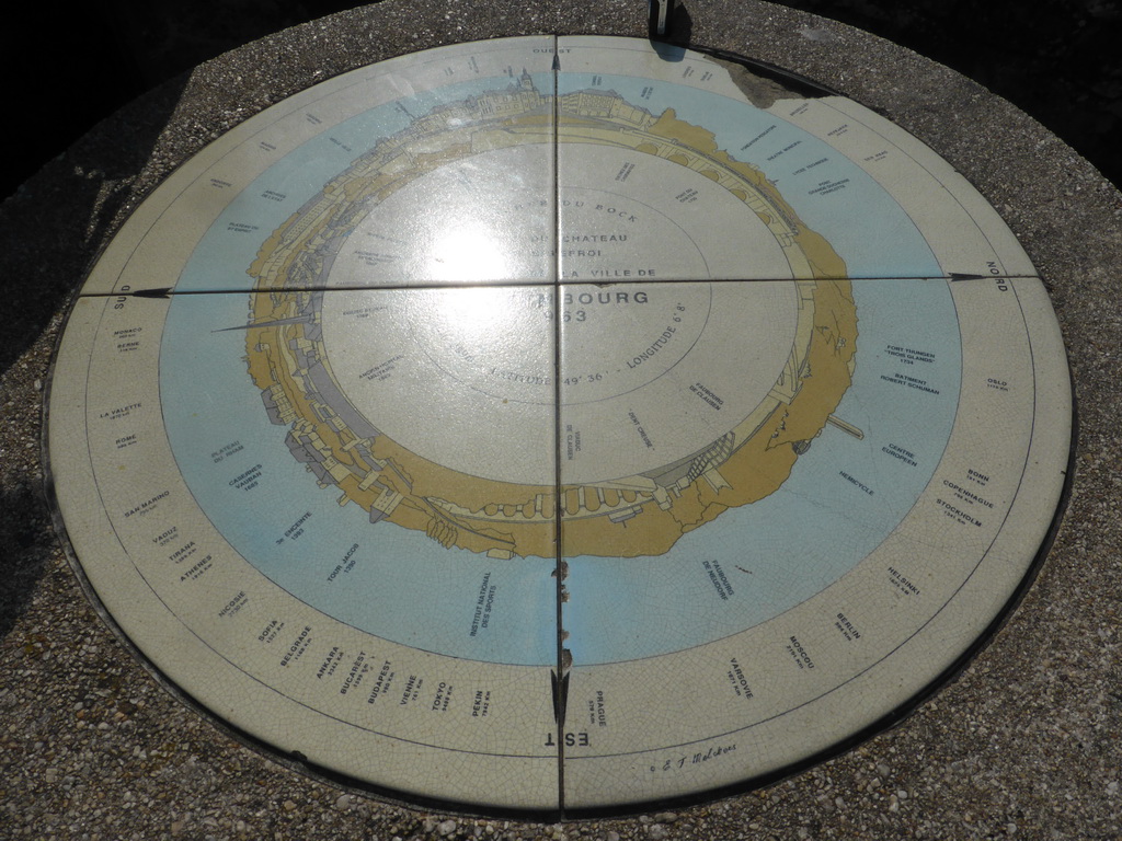 Map at the viewpoint on top of the Casemates du Bock