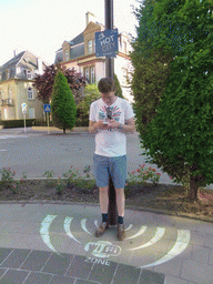 Tim at a Wi-Fi zone at the Rue Sainte-Zithe street