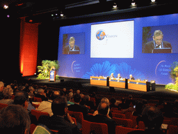Plenary talk at the World Life Sciences Forum BioVision 2005 conference, at the Centre Congrès de Lyon conference center