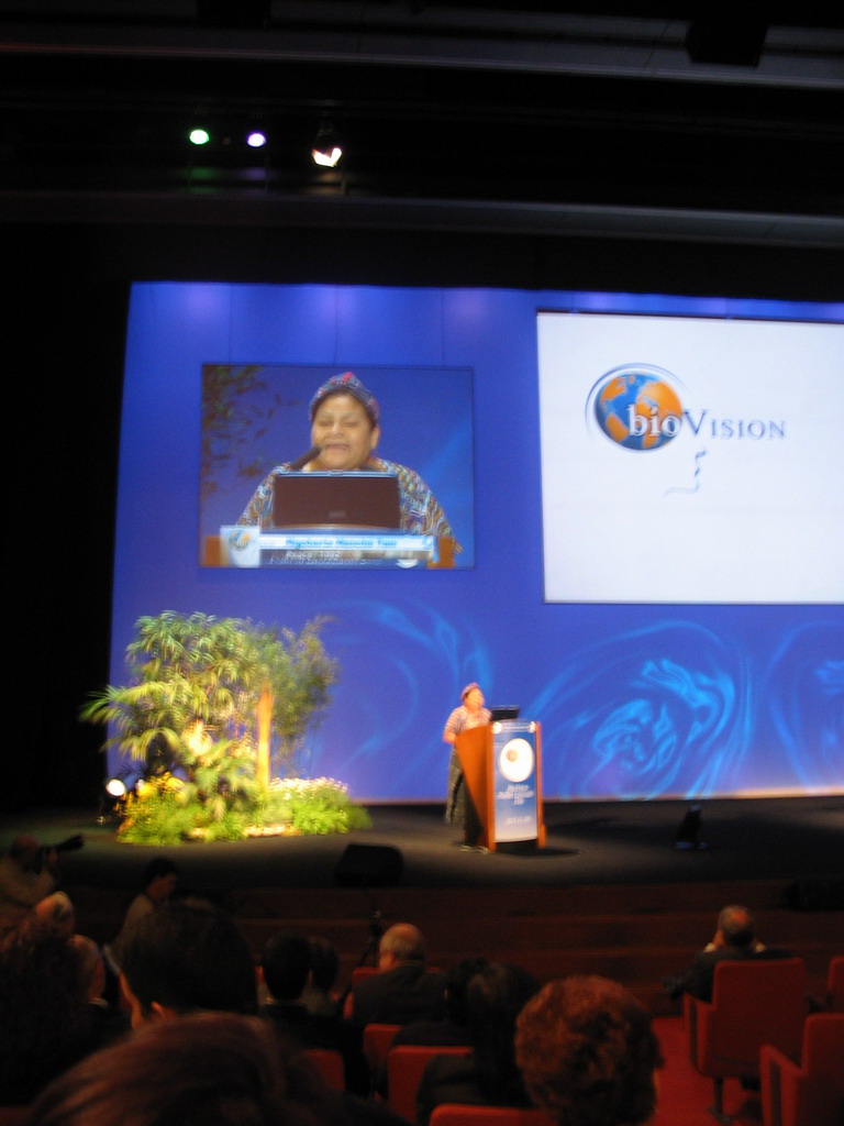 Plenary talk at the World Life Sciences Forum BioVision 2005 conference, at the Centre Congrès de Lyon conference center