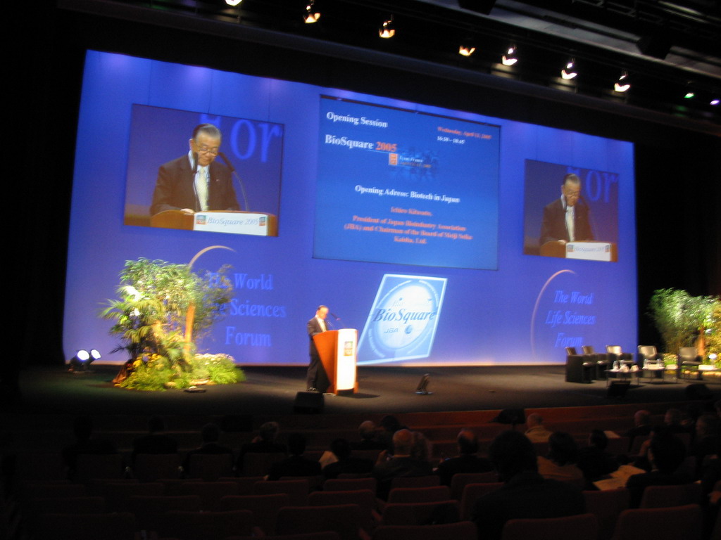 Opening session of BioSquare 2005 at the World Life Sciences Forum BioVision 2005 conference, at the Centre Congrès de Lyon conference center