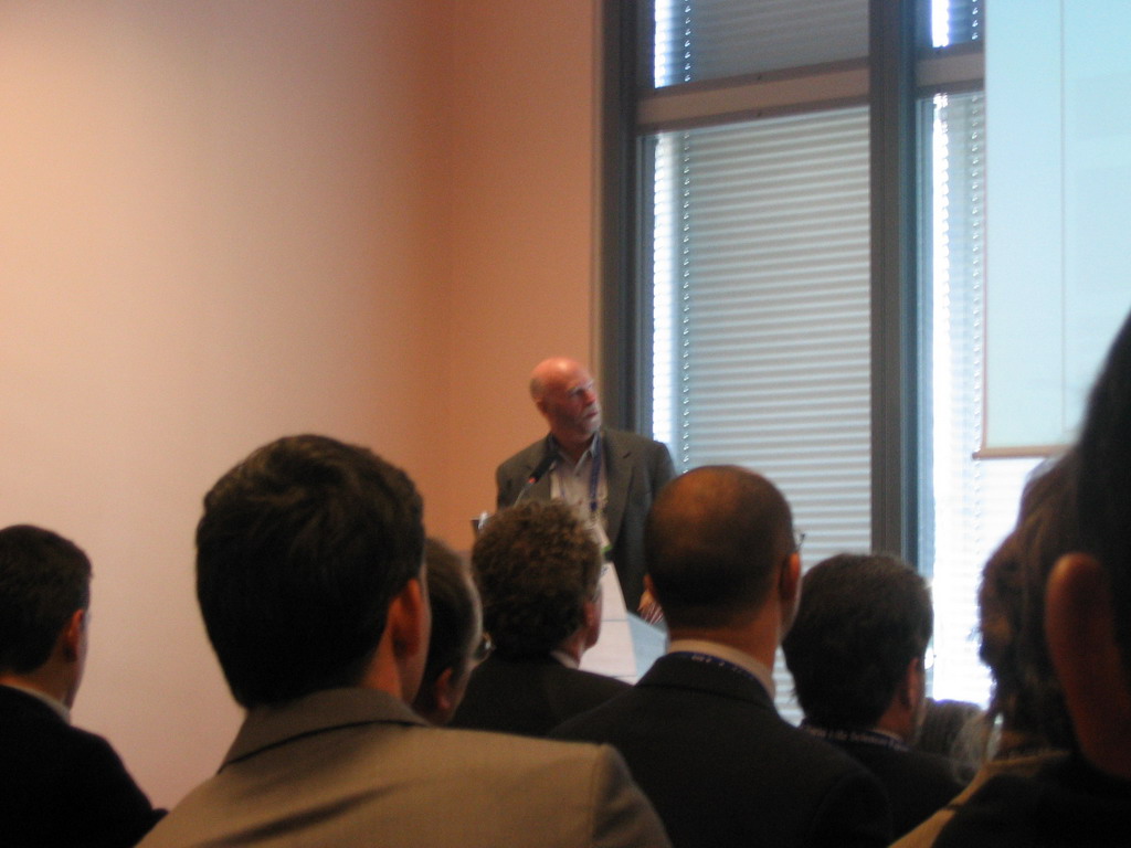 Craig Venter giving a talk at the World Life Sciences Forum BioVision 2005 conference, at the Centre Congrès de Lyon conference center