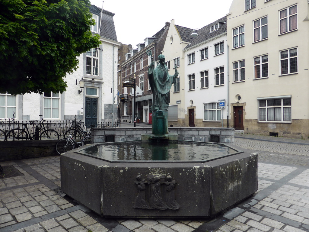 The Sint-Servaasfontein fountain at the Keizer Karelplein square