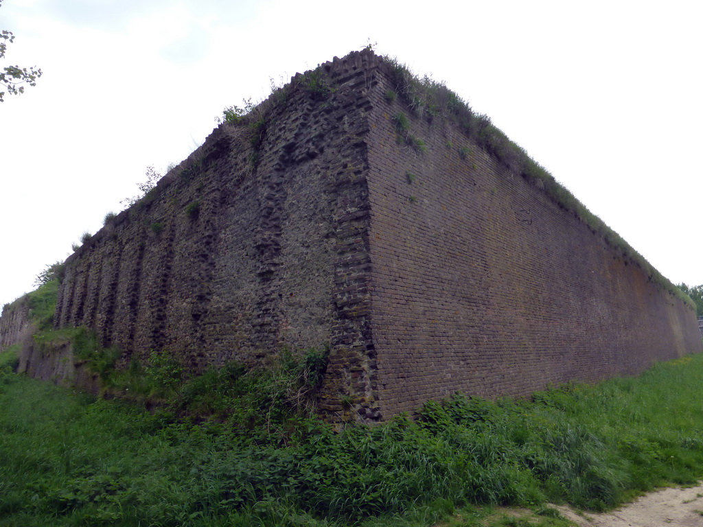 Walls at the Hoge Fronten park