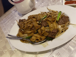 Meat and noodles at the Yong Kee restaurant