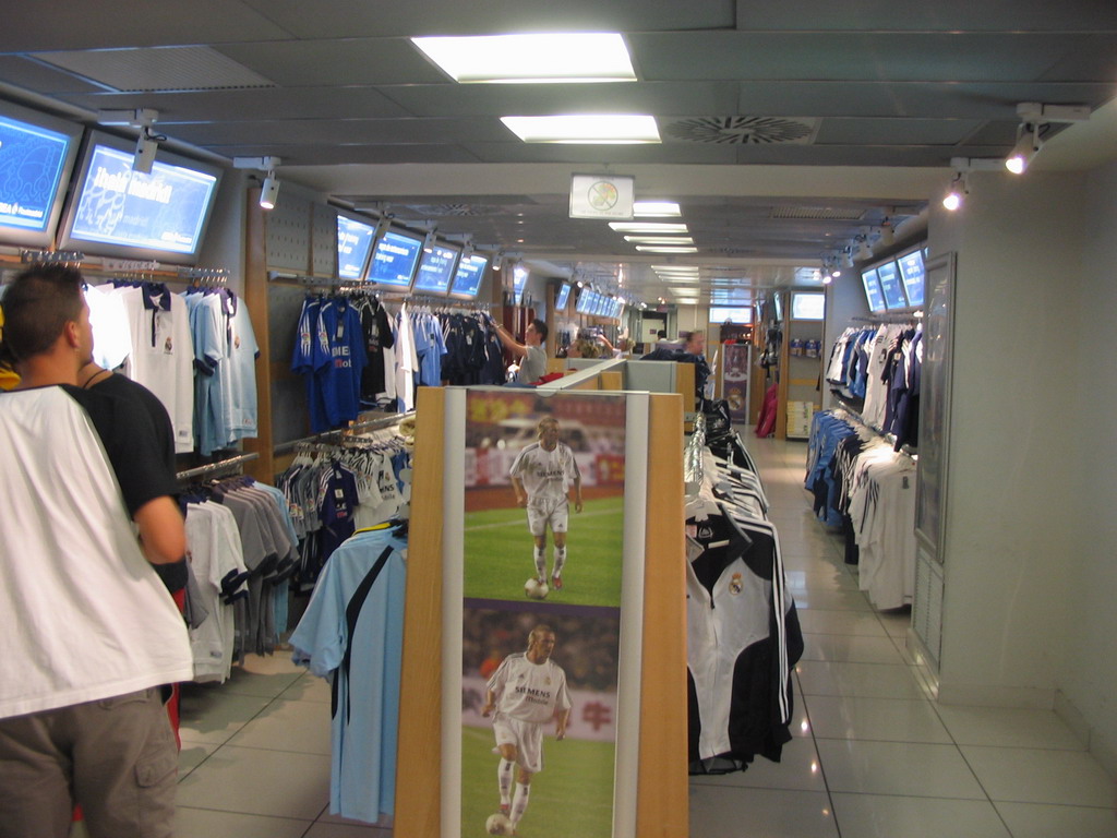 Shirts, in the museum of the Santiago Bernabéu stadium