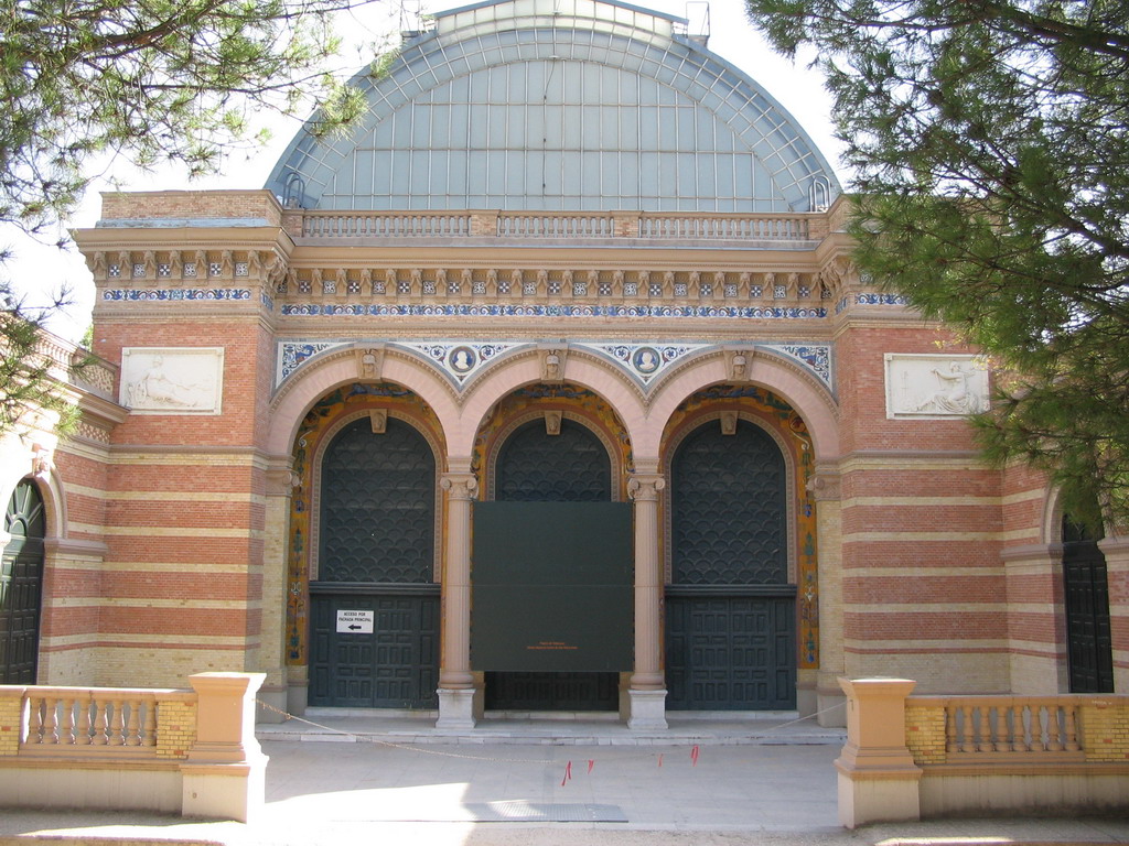 The front of the Palacio de Velázquez, in the Parque del Buen Retiro park