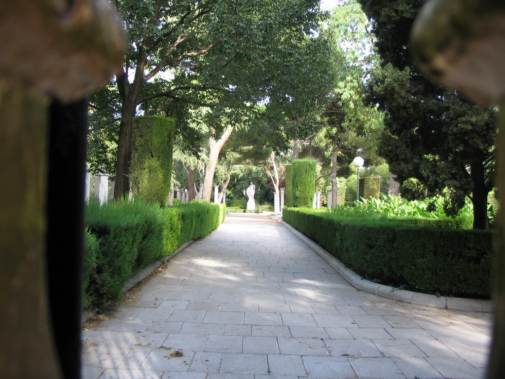 The Jardines de Cecilio Rodríguez gardens, in the Parque del Buen Retiro park