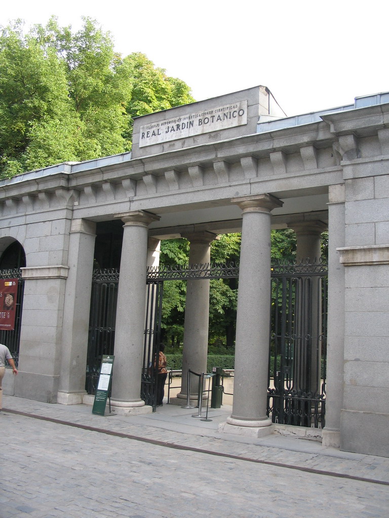 The entrance to the Royal Botanical Garden