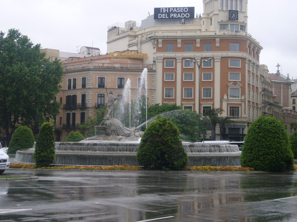 Neptune Fountain at the Paseo del Prado street