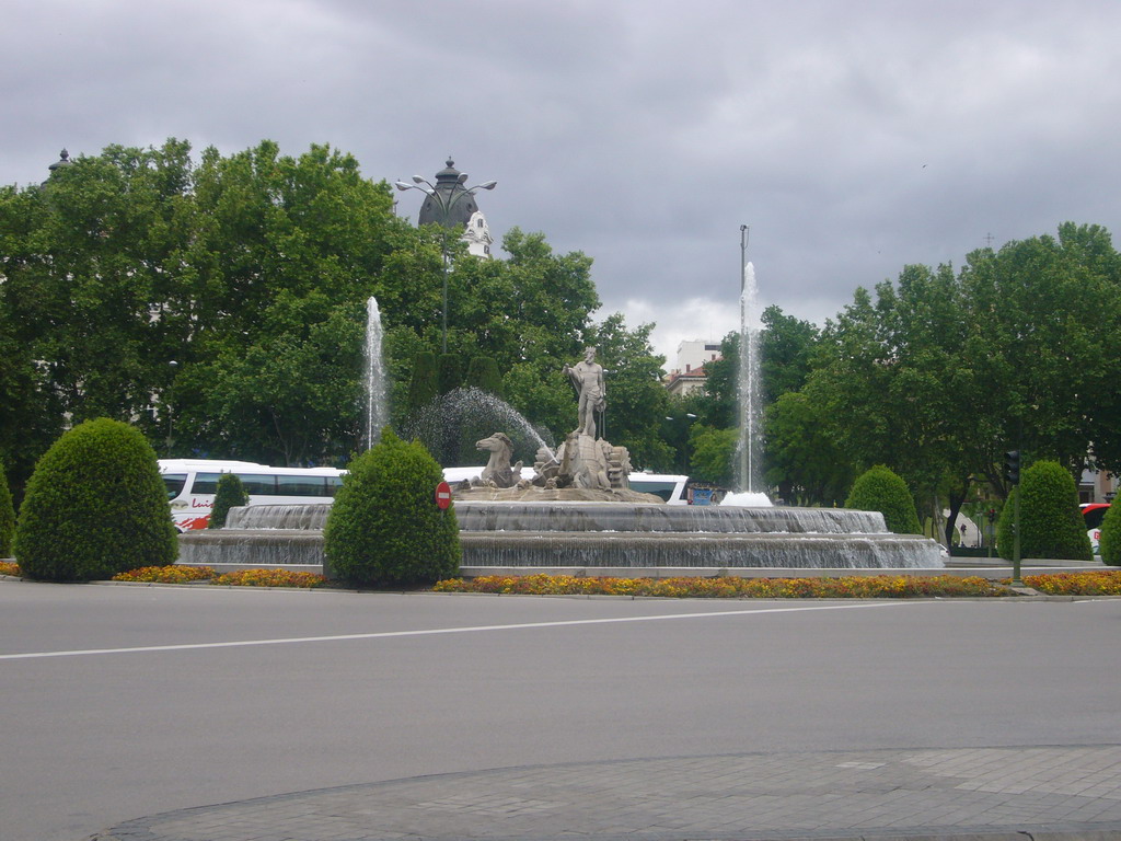 Neptune Fountain at the Paseo del Prado street