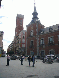 Jeroen at the Plaza de la Provincia square, with the Palacio de Santa Cruz