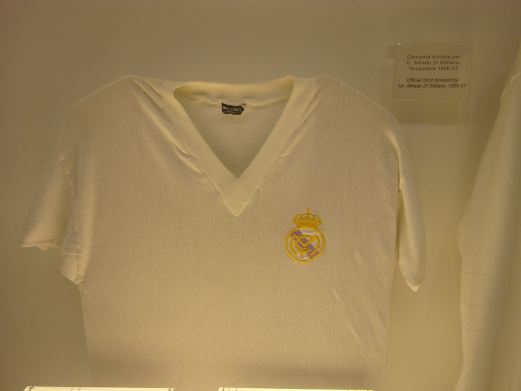 Shirt of Alfredo di Stéfano from the season 1956-1957, in the museum of the Santiago Bernabéu stadium
