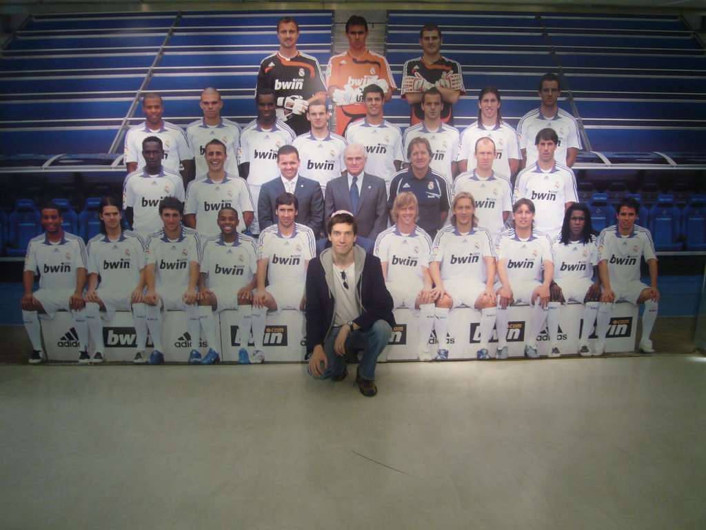 Tim at the players` photo for season 2007-2008, in the museum of the Santiago Bernabéu stadium