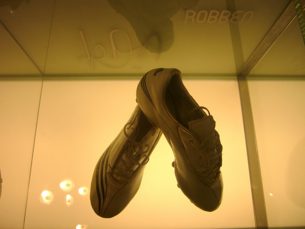 Football shoes of Arjen Robben, in the museum of the Santiago Bernabéu stadium