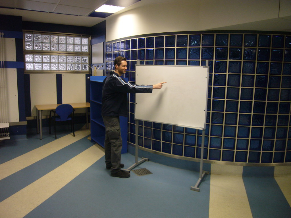 Jeroen in the Coach`s Room in the Santiago Bernabéu stadium