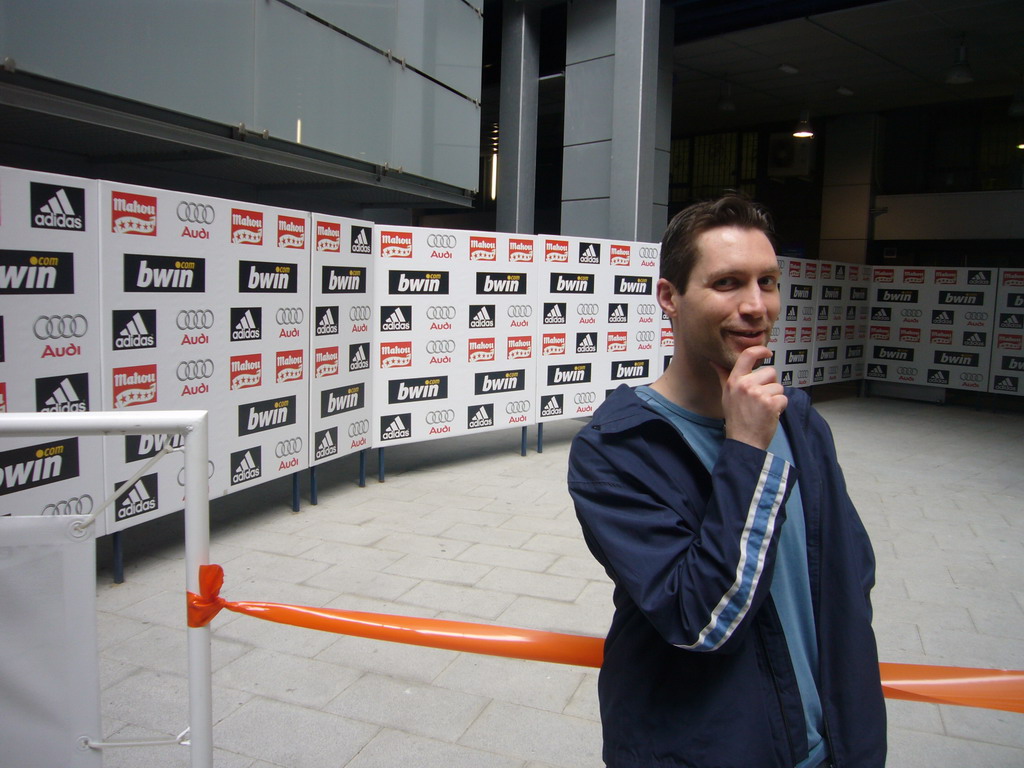Jeroen in the interview area in the Santiago Bernabéu stadium