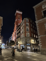madrid_3_173 - 261 kb - 768x1024 -