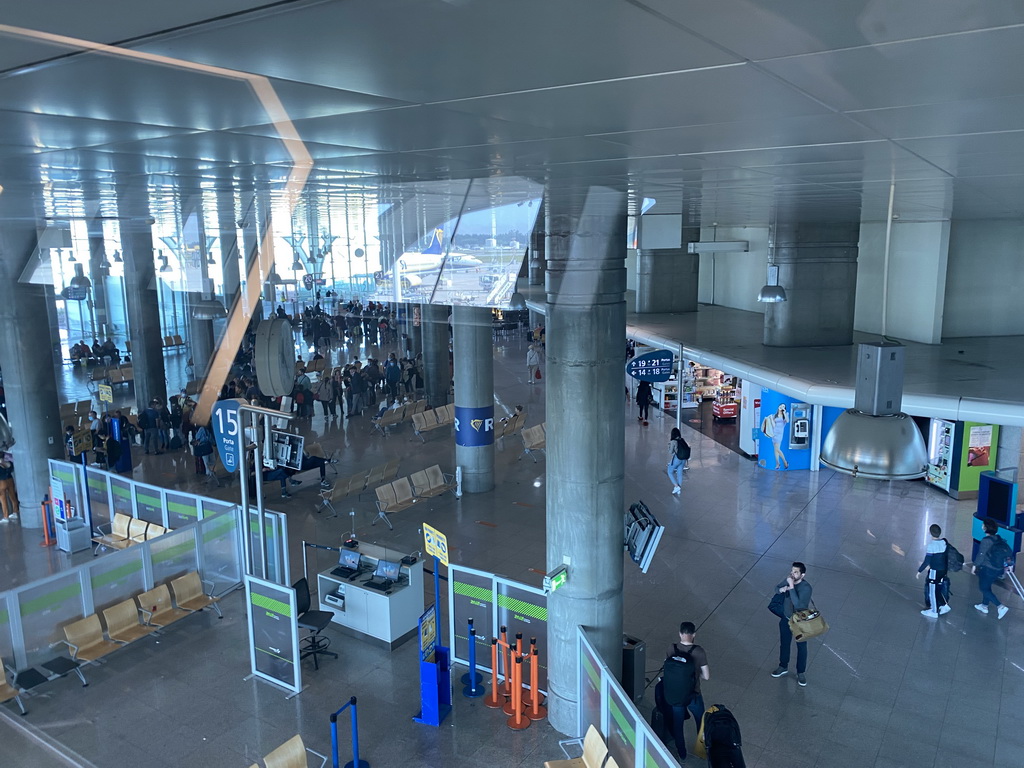 Interior of the Departures Hall at the Francisco Sá Carneiro Airport