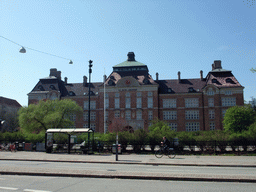 Sankt Petri Skola building at Fersens Väg street