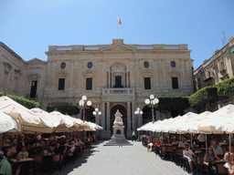 Republic Square with the statue of Queen Victoria and the National Library at Valletta