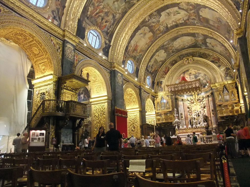 The nave, apse, altar, organs and pulpit of St. John`s Co-Cathedral at Valletta