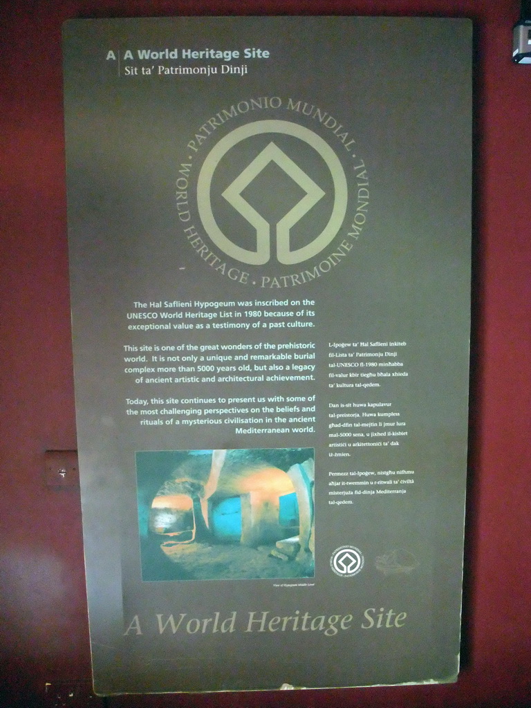 Explanation on the Hypogeum, in the lobby of the Hypogeum of Hal-Saflieni at Paola