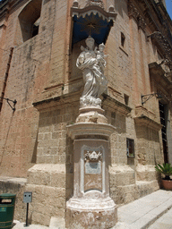 Statue at the southeast corner of the Carmelite Cathedral at Mdina