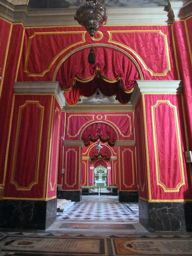 Left nave and chapel with altar at St. Paul`s Cathedral at Mdina