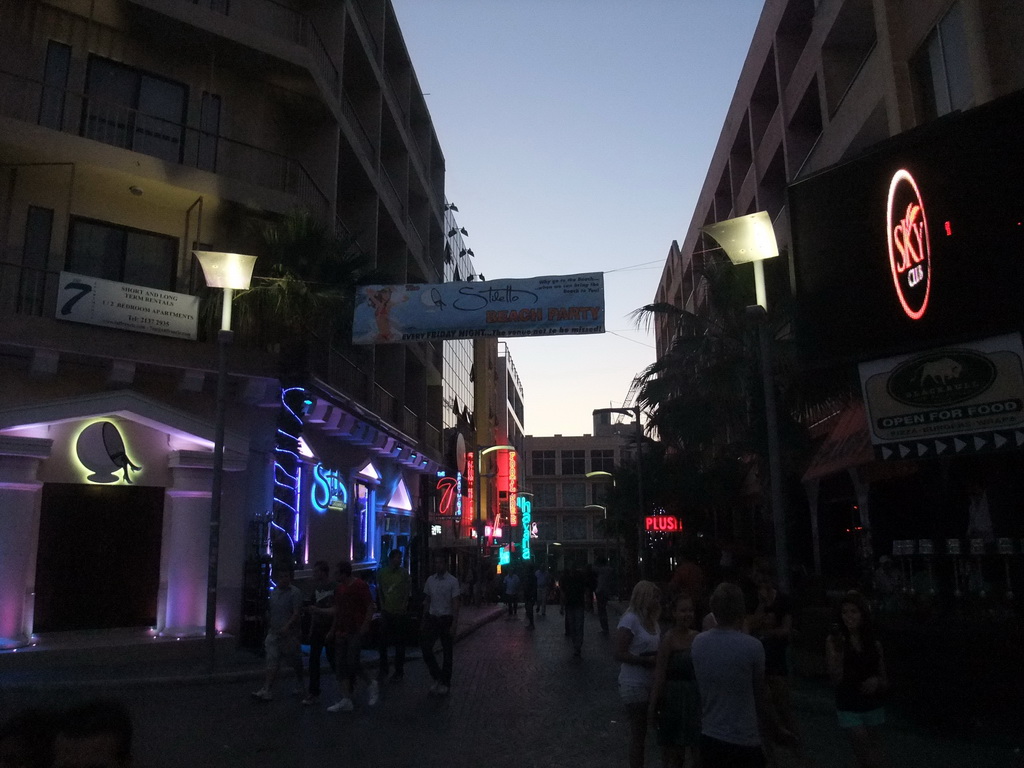 The Triq San Gorg street at Paceville, at sunset