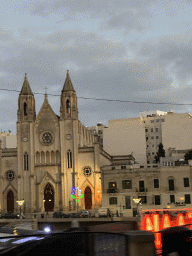 malta_2_921 - 204 kb - 768x1024 -
