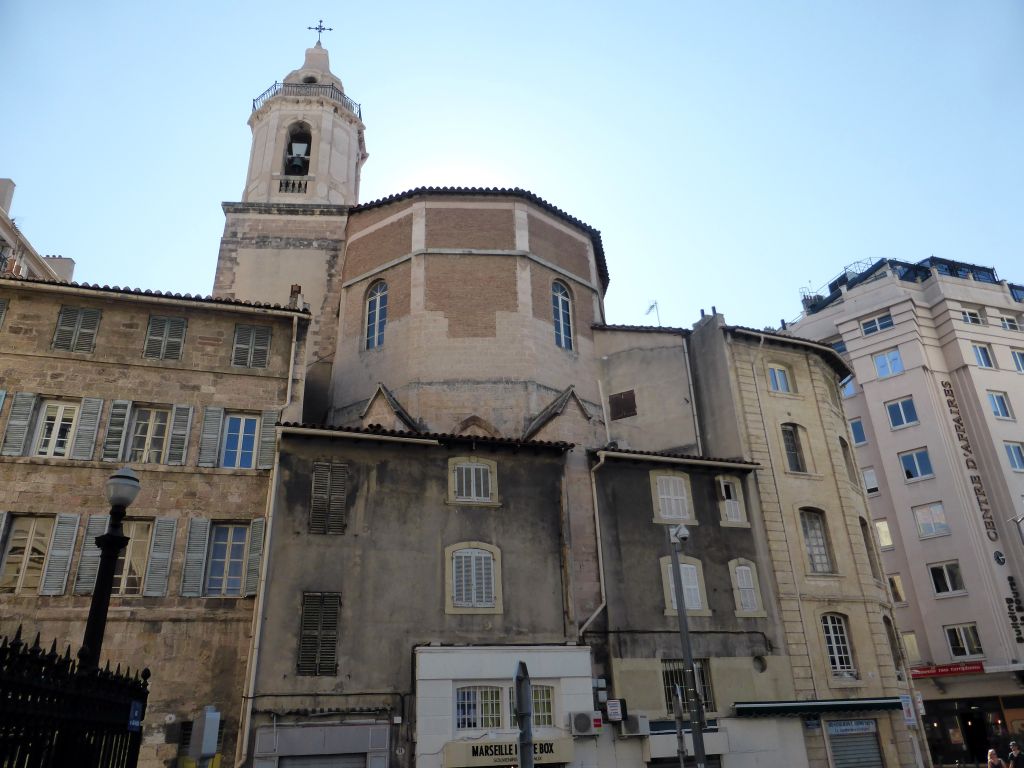 Back side of the Église des Augustins church at the Rue de la Reine Élisabeth street