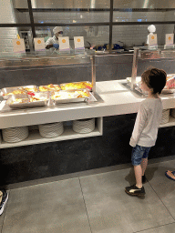 Max at the buffet at the restaurant of the Abora Buenaventura by Lopesan hotel