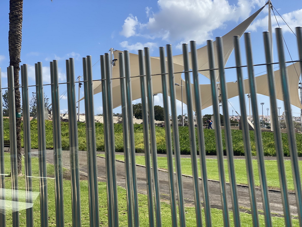 Tent at the Parque del Sur park, viewed from the bus to the Palmitos Park on the GC-503 road