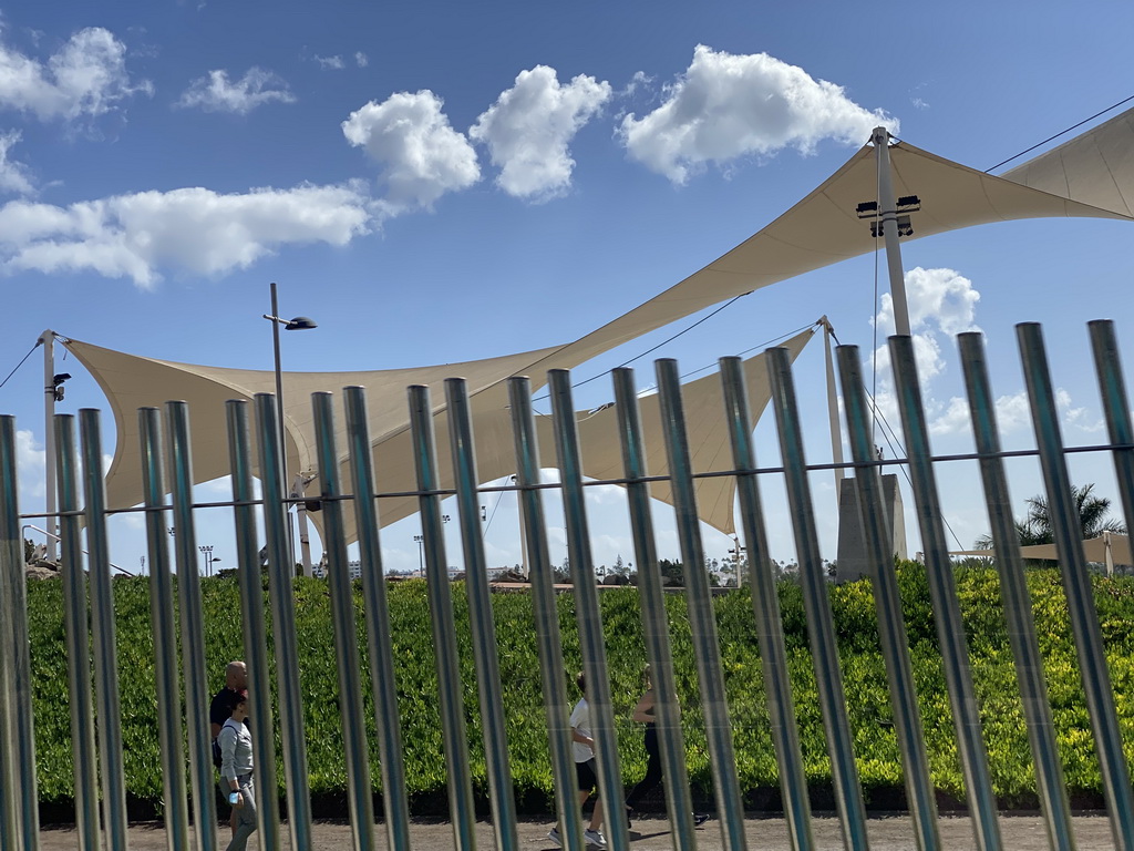 Tent at the Parque del Sur park, viewed from the bus to the Palmitos Park on the GC-503 road