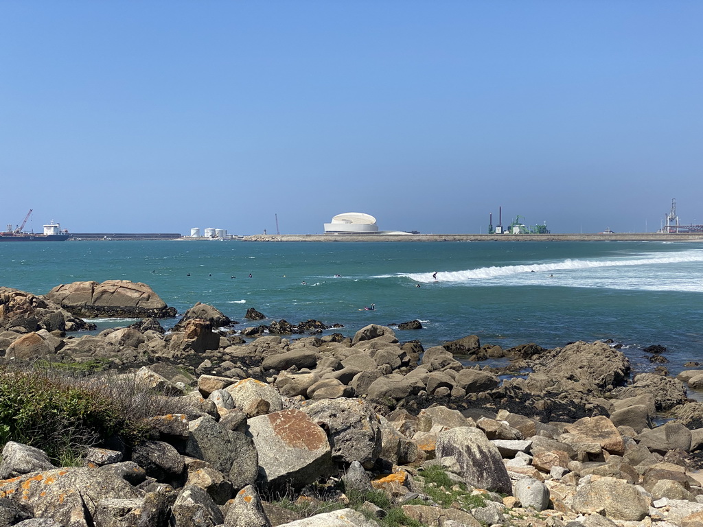 The Terminal de Cruzeiros do Porto de Leixões, viewed from the beach at the Castelo do Queijo castle