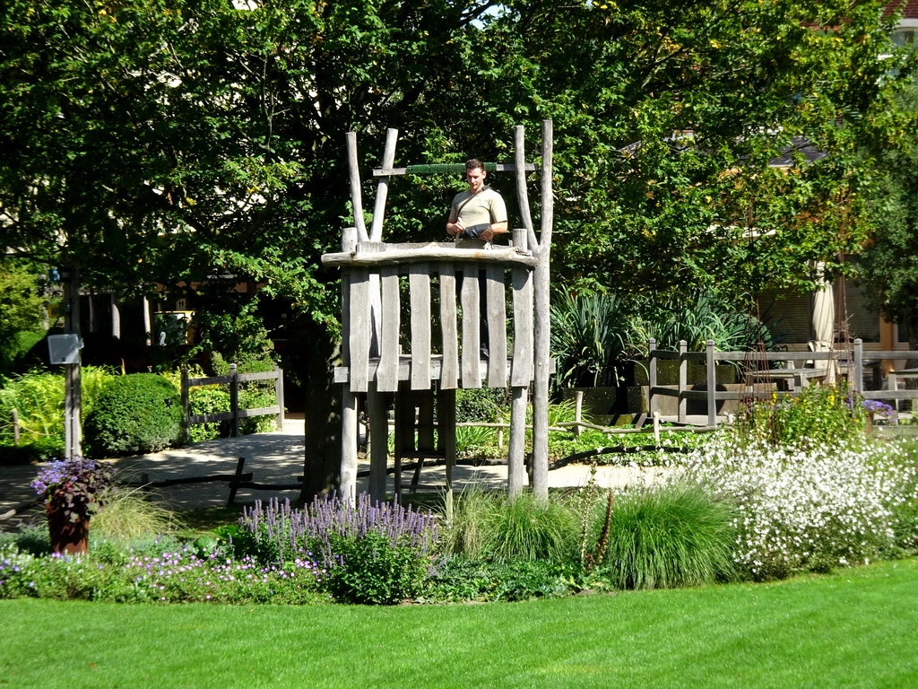 Zookeeper at the birds of prey show at the Europe section of ZOO Planckendael