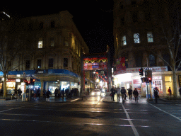 The west gate of Chinatown at the crossing of Little Bourke Street and Swanston Street, by night