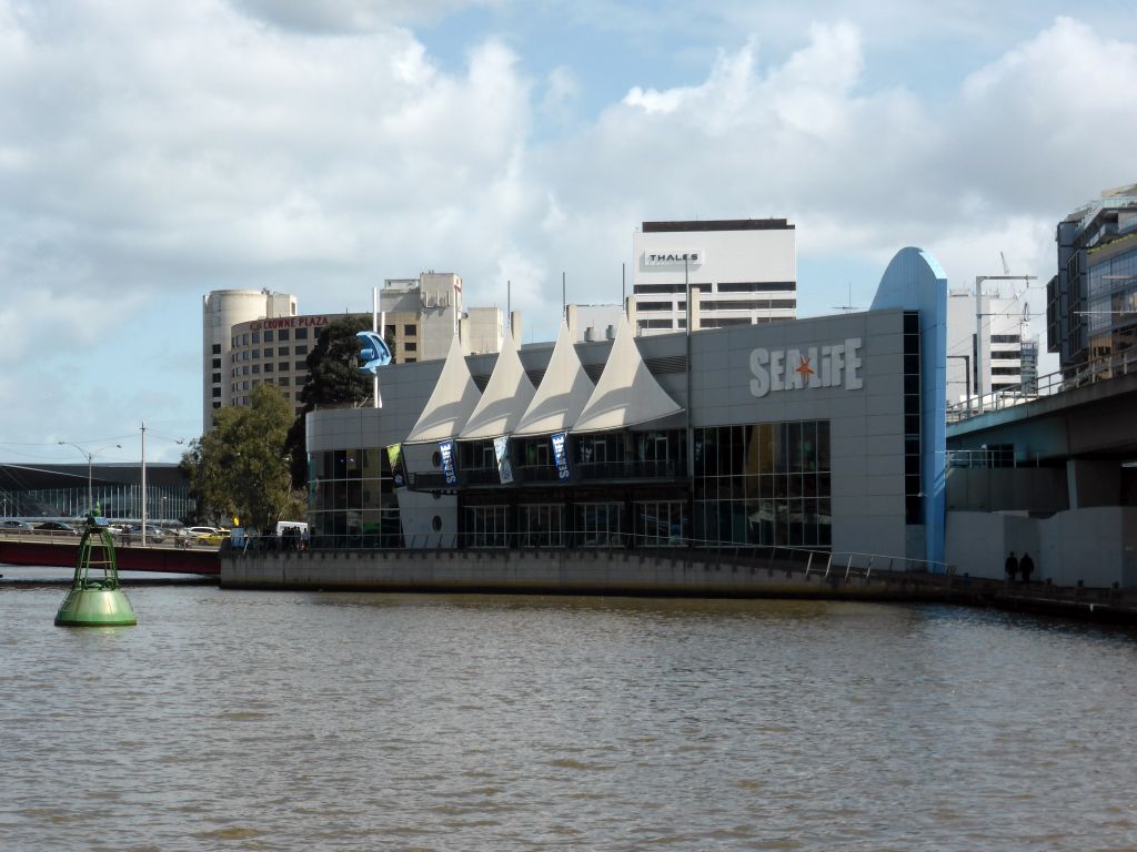 The Yarra River and the Sea Life Melbourne Aquarium, viewed from Enterprize Park